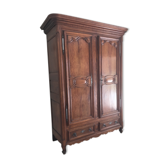 Armoire en bois
