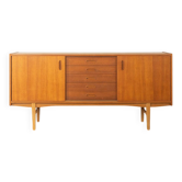 Buffet élégant des années 1960 au design scandinave.