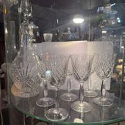 6 wine glasses and a ewer in etzel crystal