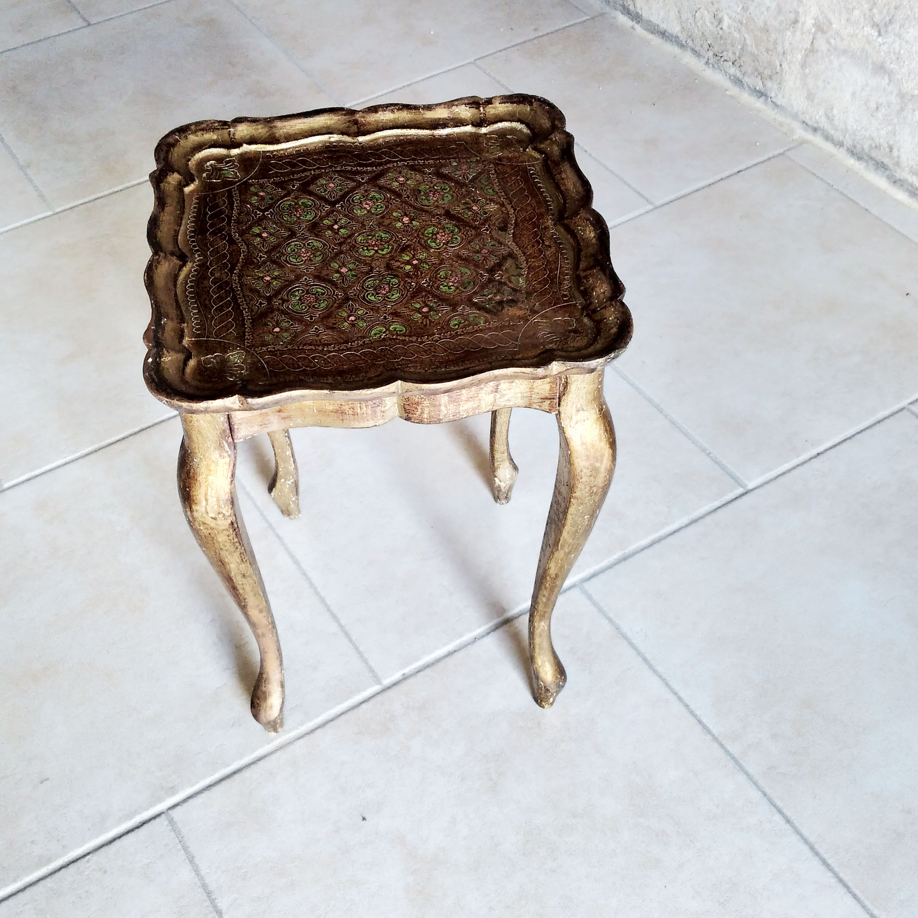 Golden venetian table
