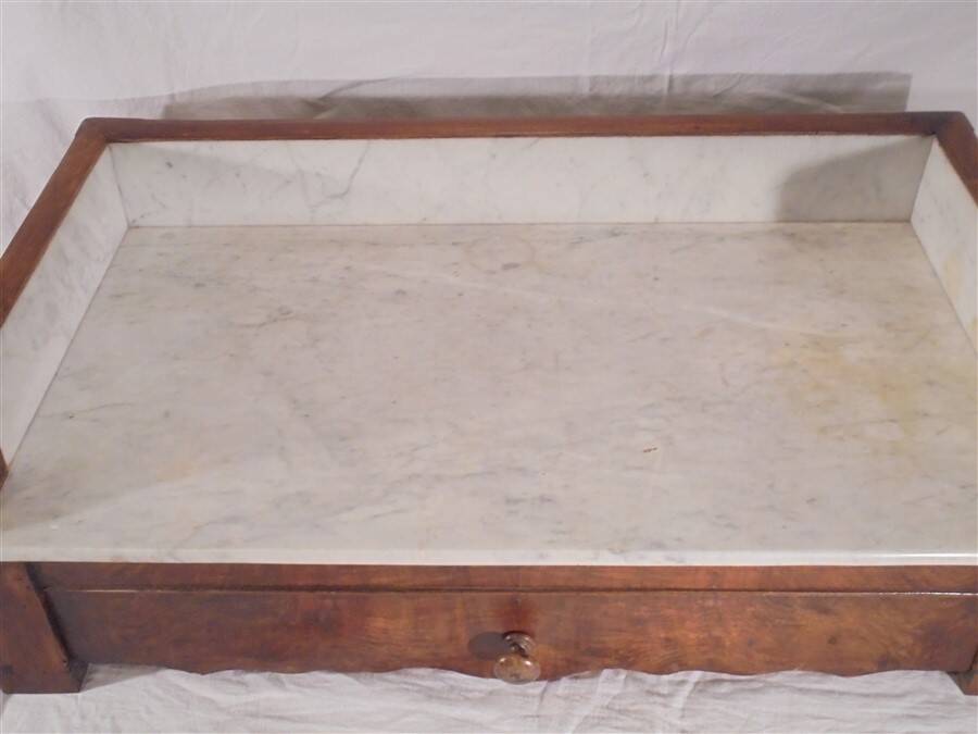 Vanity unit