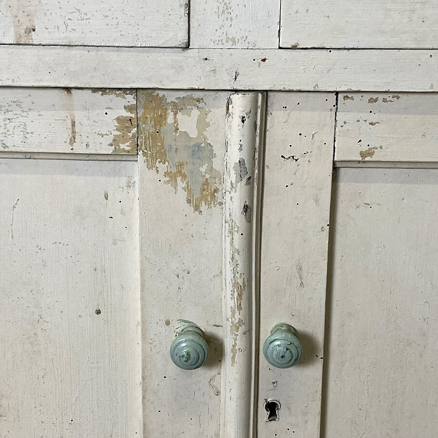 Buffet parisien vintage années 50