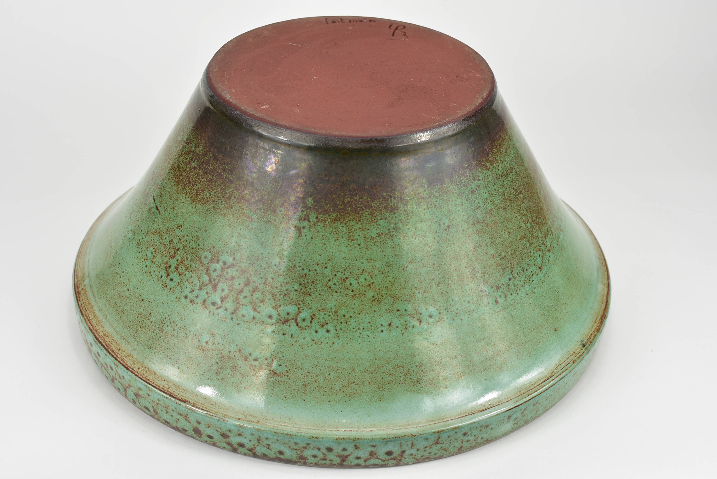 green enameled basin