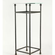 Deux consoles, gaines en fer forgé dessus en verre, XXème siècle