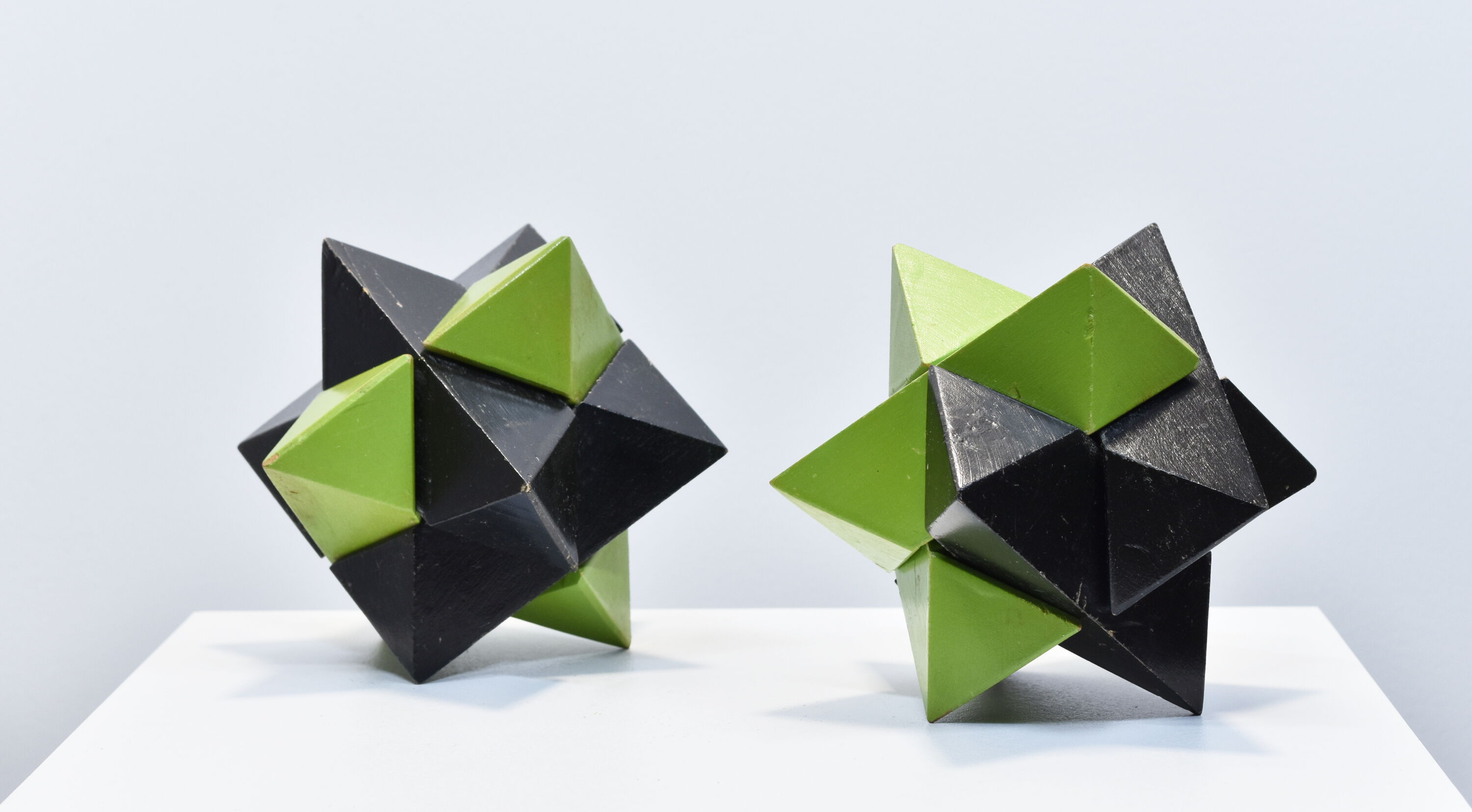 Pair of vintage puzzle stars of Galileo 1970