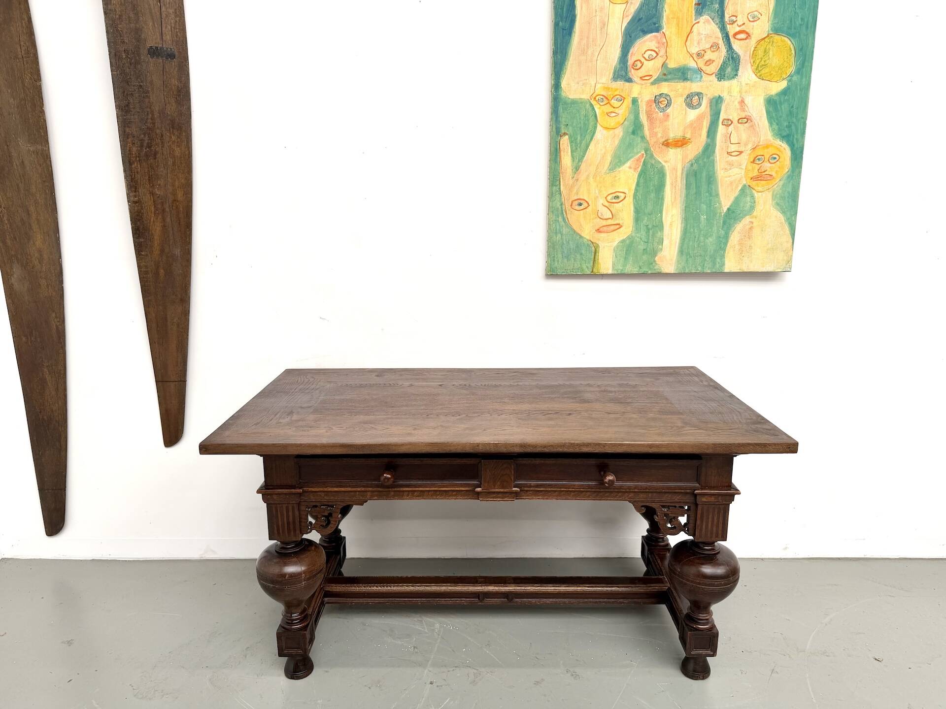 Neo-Renaissance desk in solid oak, circa 1900