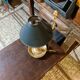 Lampe bouillote à main 19ème bronze doré  et abat jour acier vert