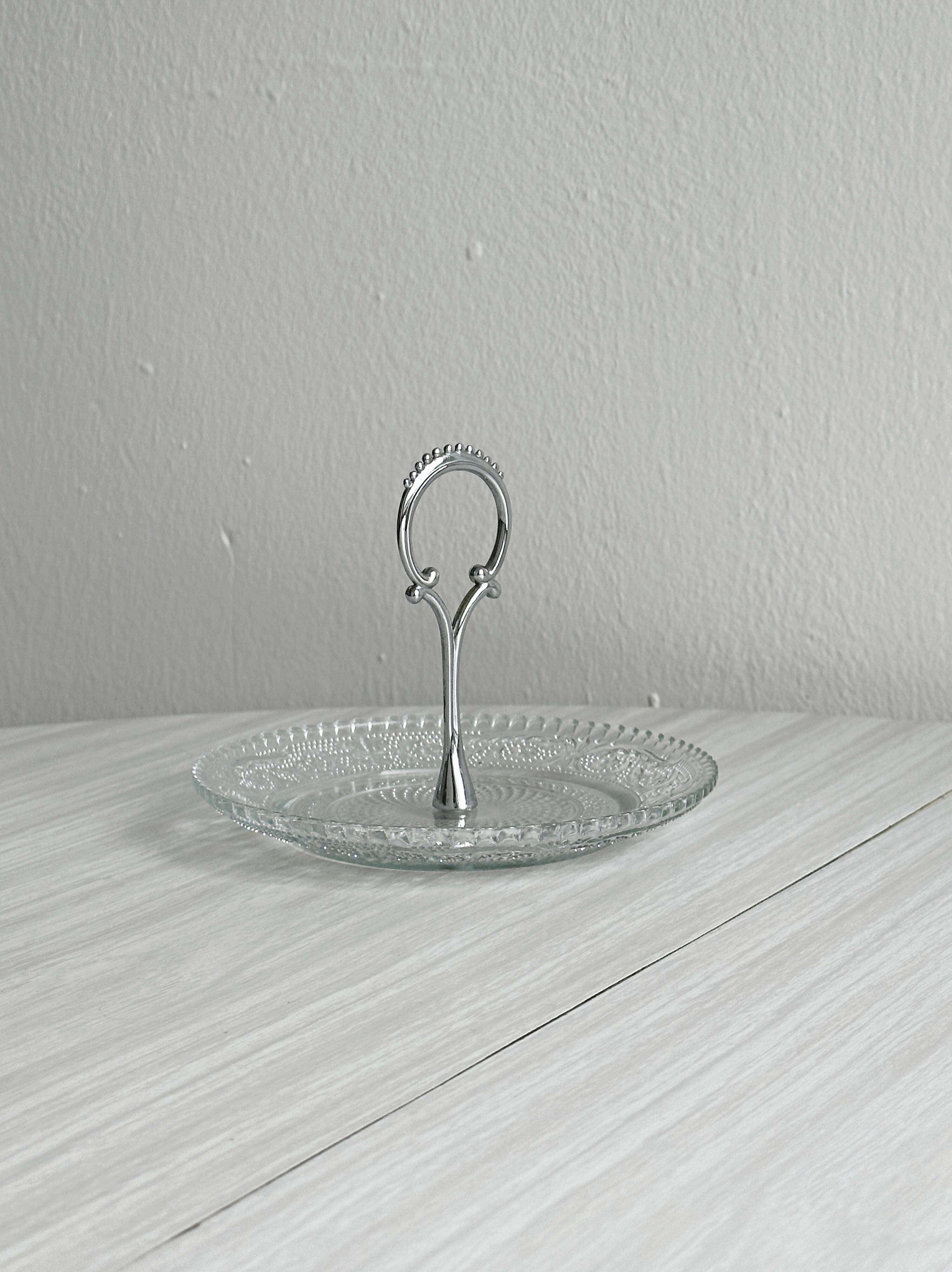 Small serving dish