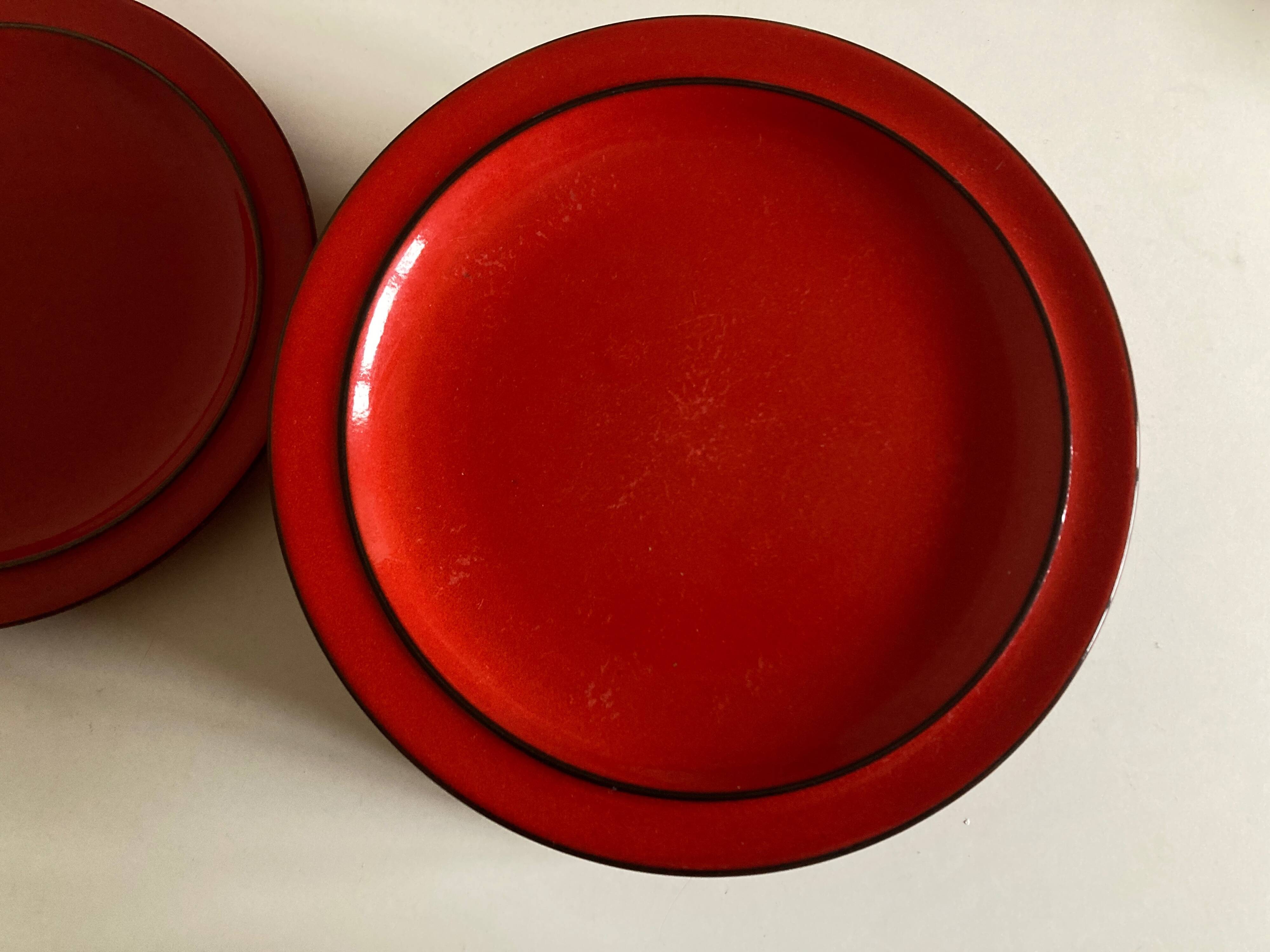 Set of 10 plates 1970 in red stoneware design Hertha Bengtson Thomas Rosenthal Scandinavian