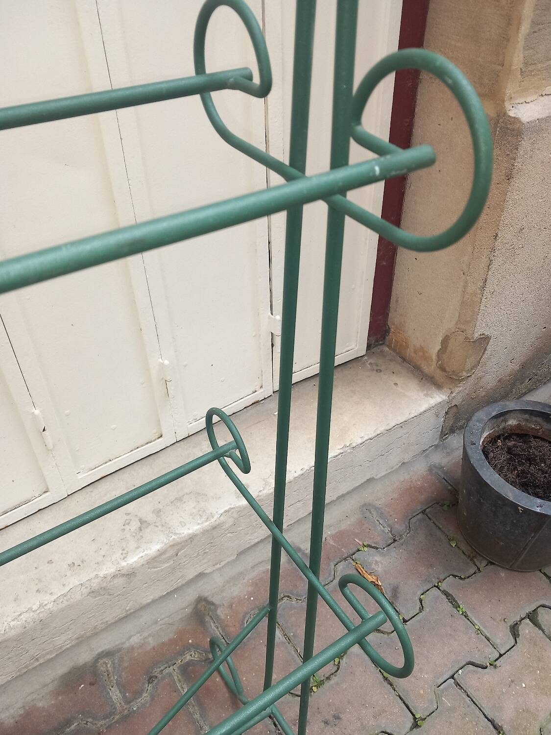 Wrought iron towel rack