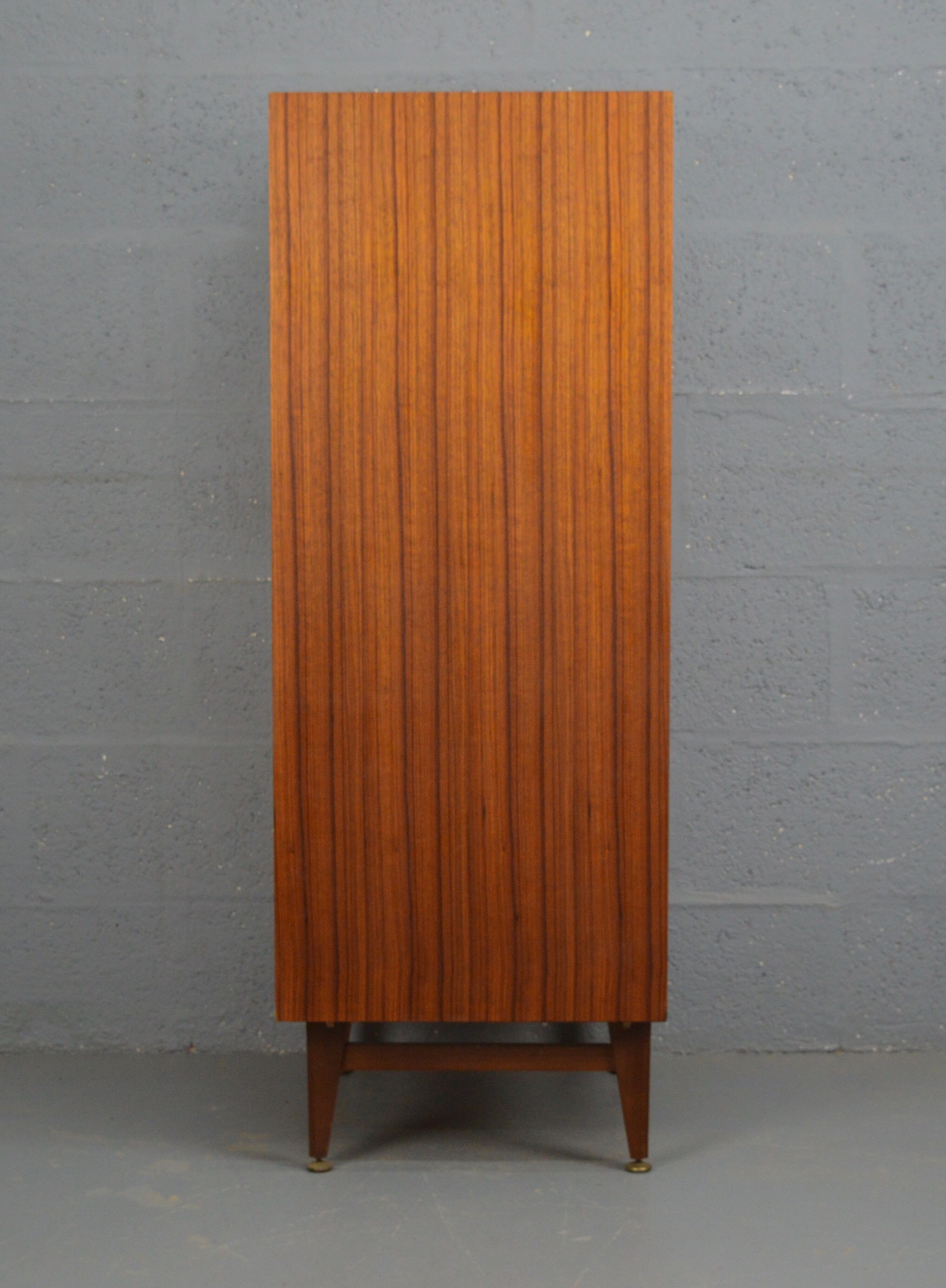 Mid century vintage chest of drawers
