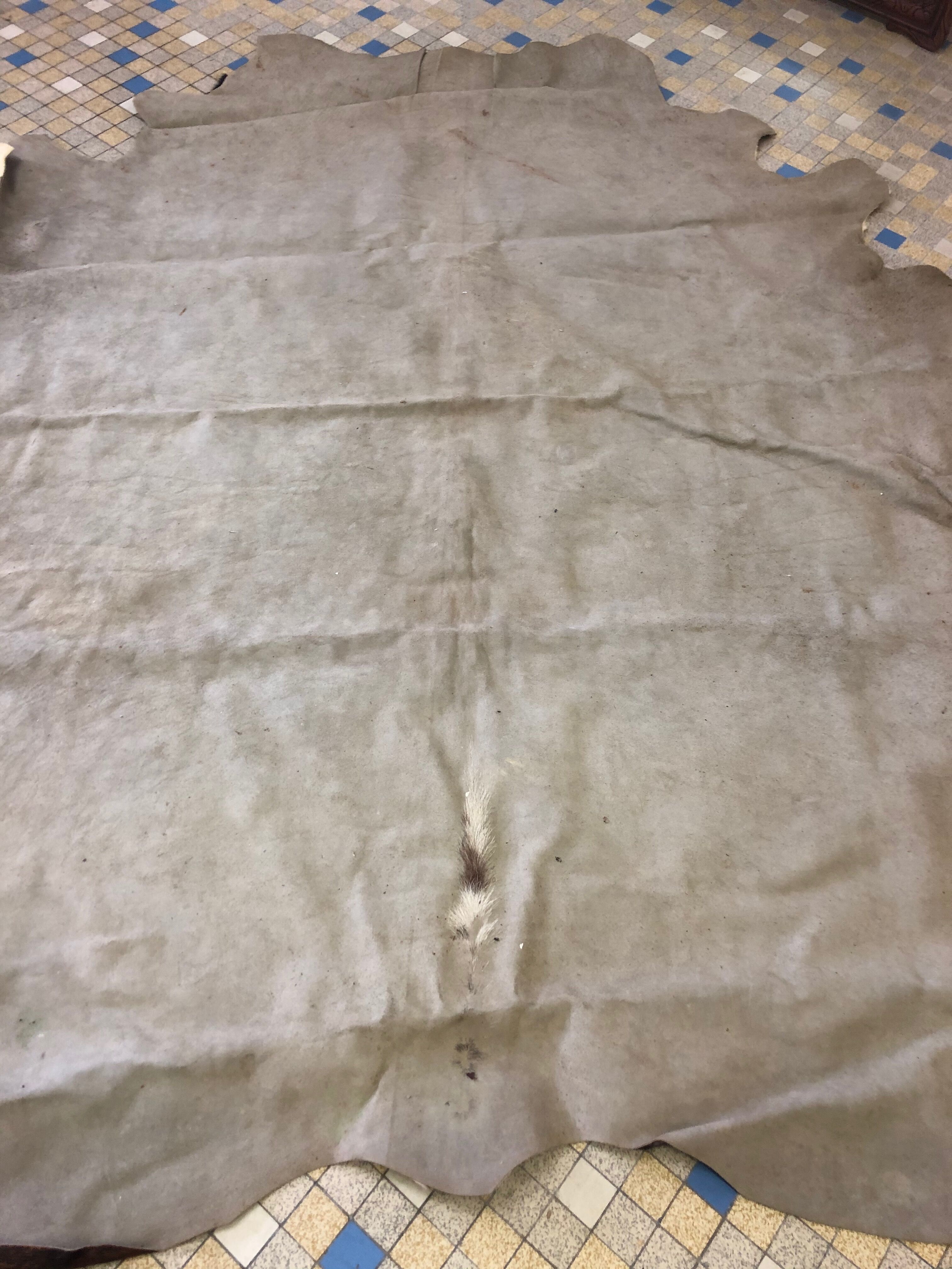 Cow skin carpet large format 200x225 cm