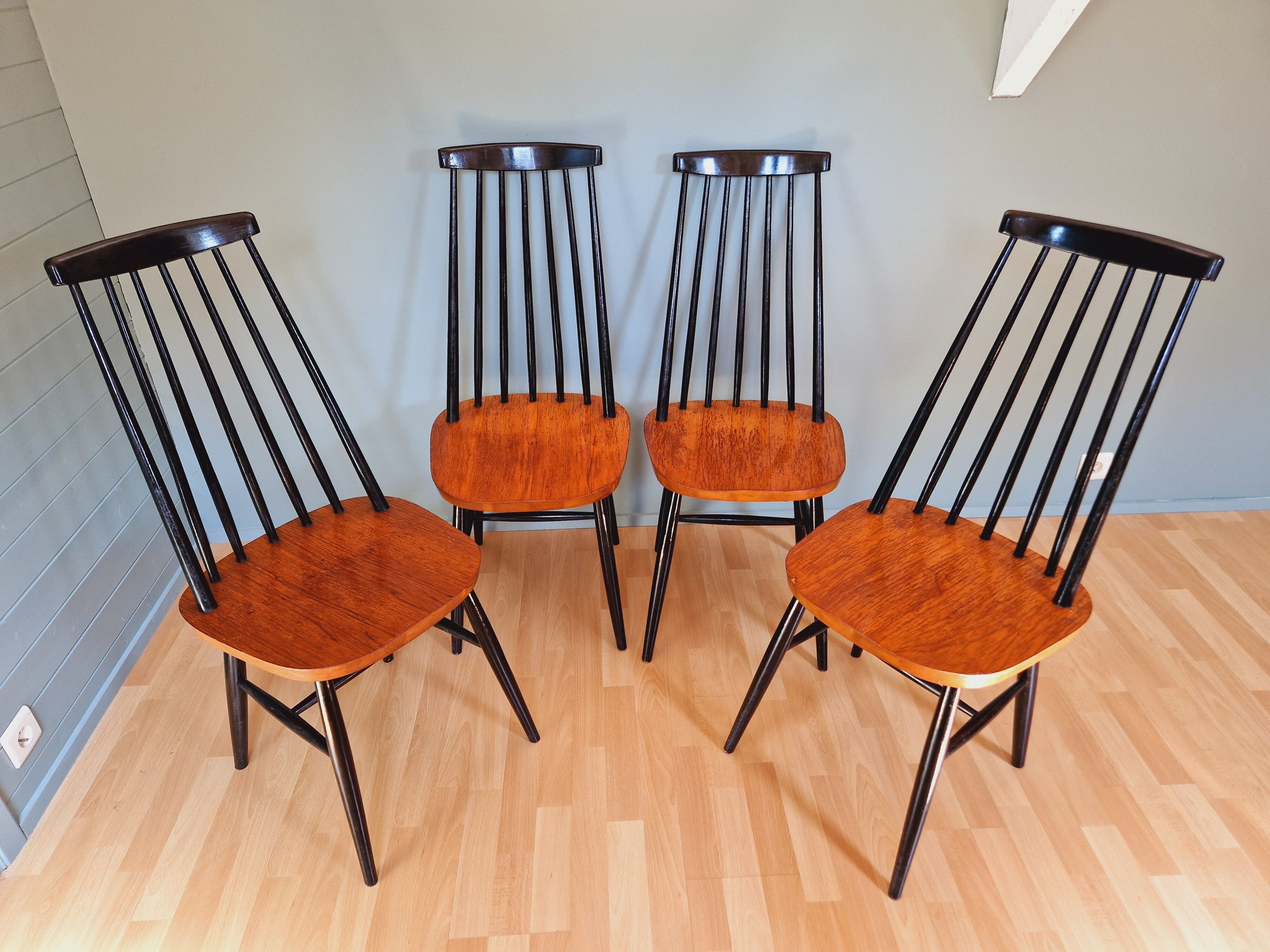 Set of 4 scandinavian teak chairs 60s