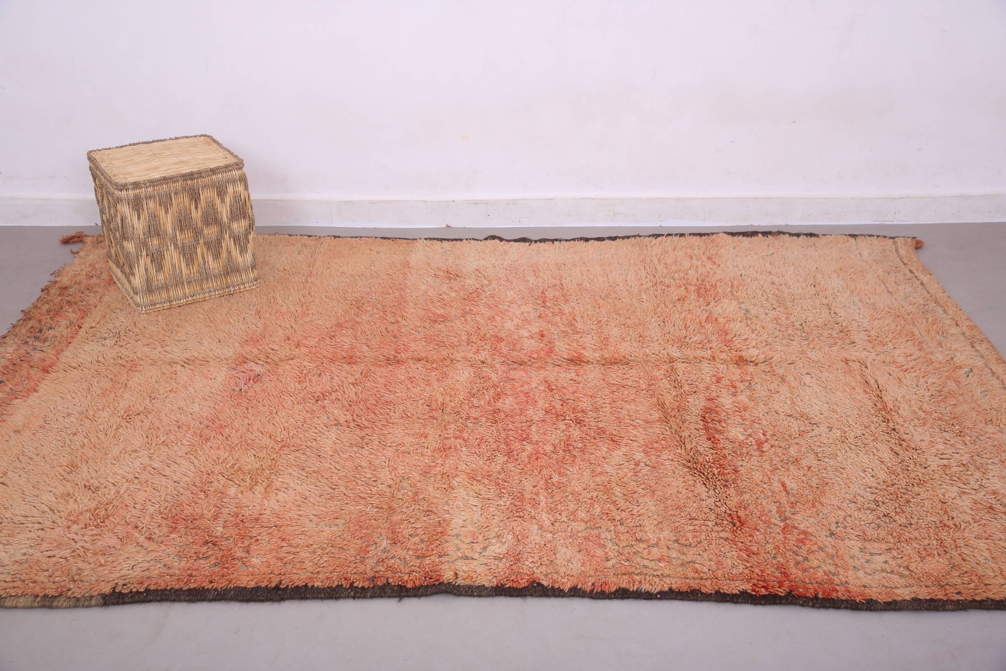 Peach Vintage Moroccan Rug 183 x 274 cm, Berber Wool Rug, Bohemian Rug