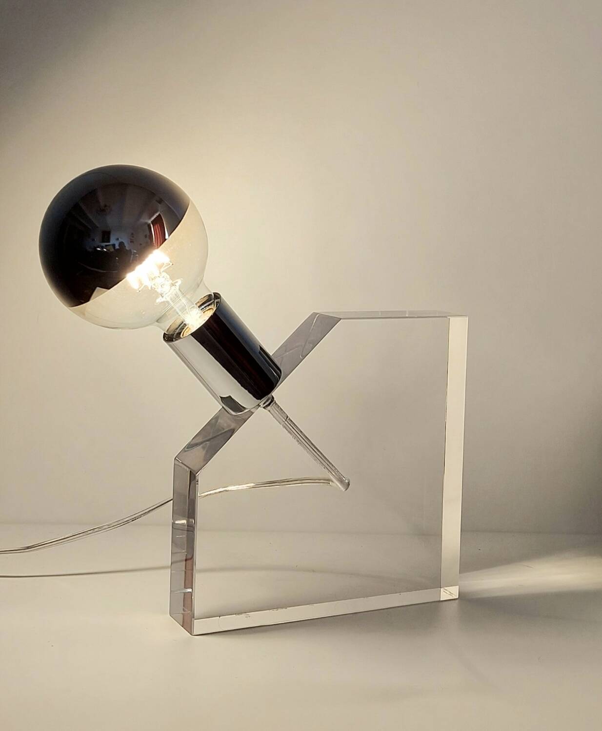 Designer polycarbonate lamp