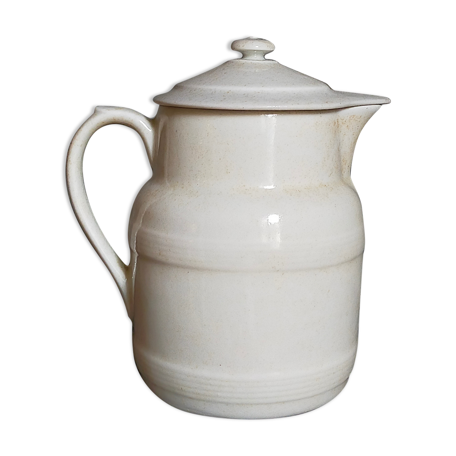 Covered pitcher in porcelain fire of Grigny XIXth stamped P.Precious