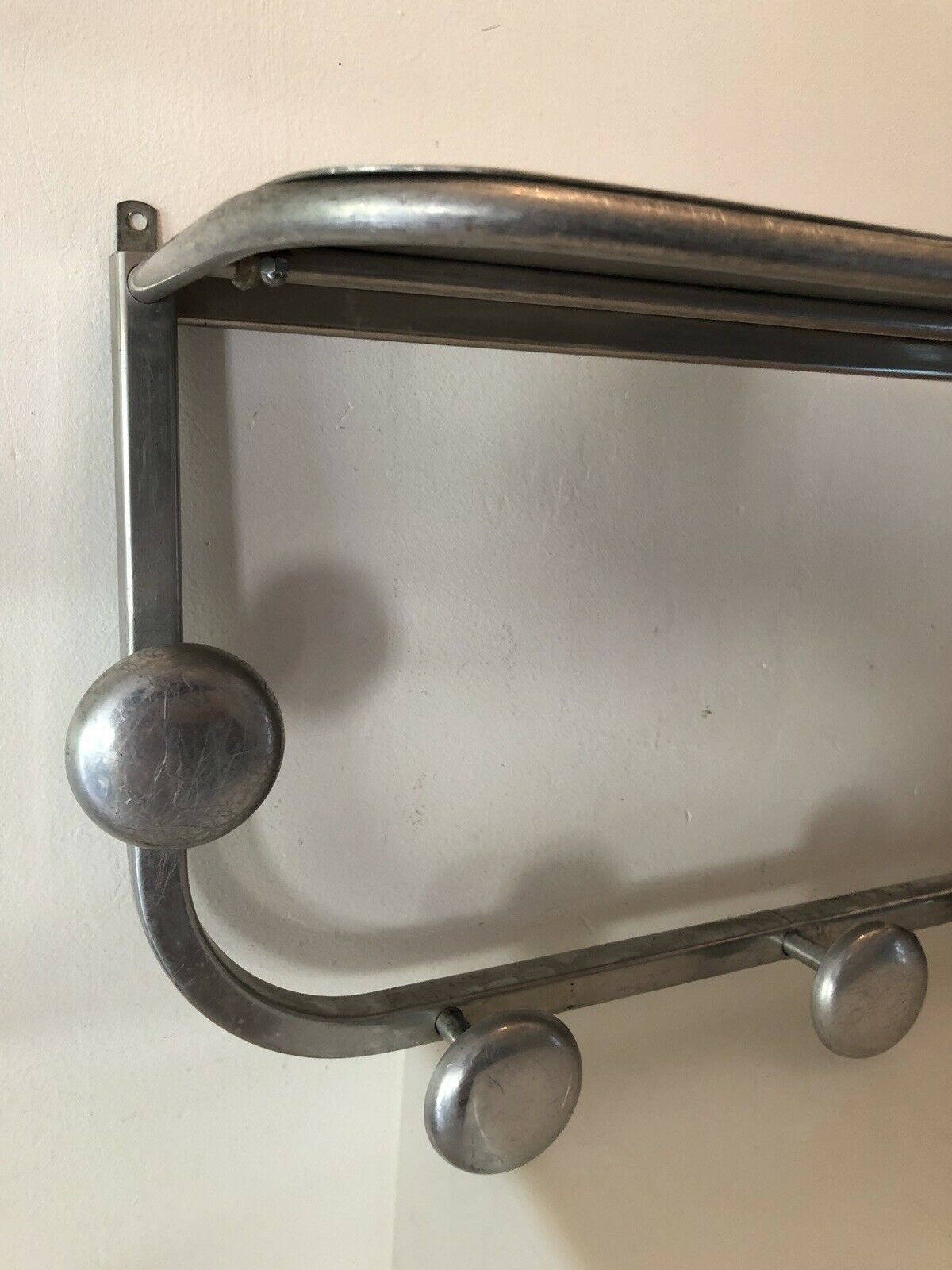 VINTAGE YEARS 60, VESTIAIRE MURALE ALU