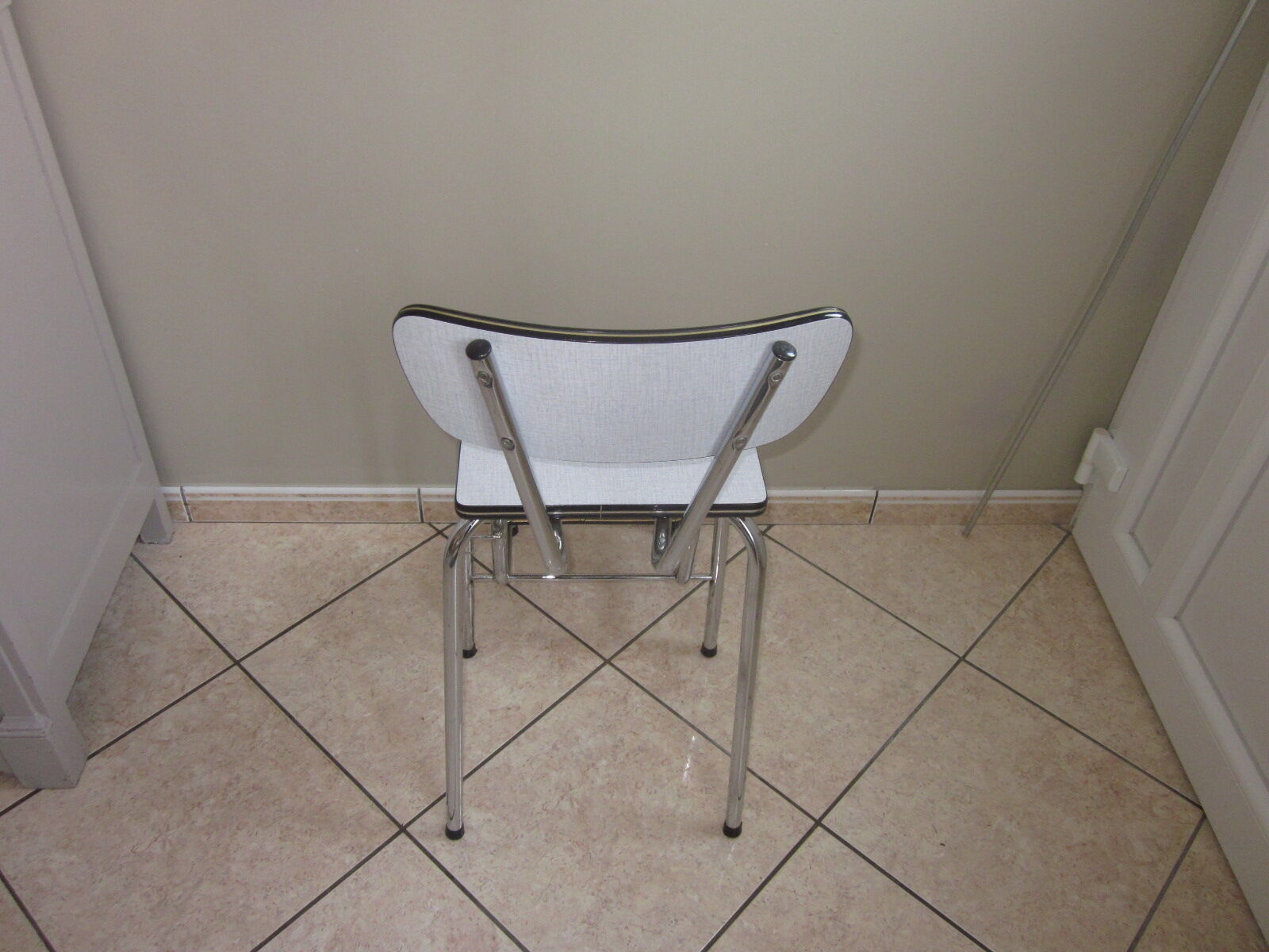 Chair stool in formica