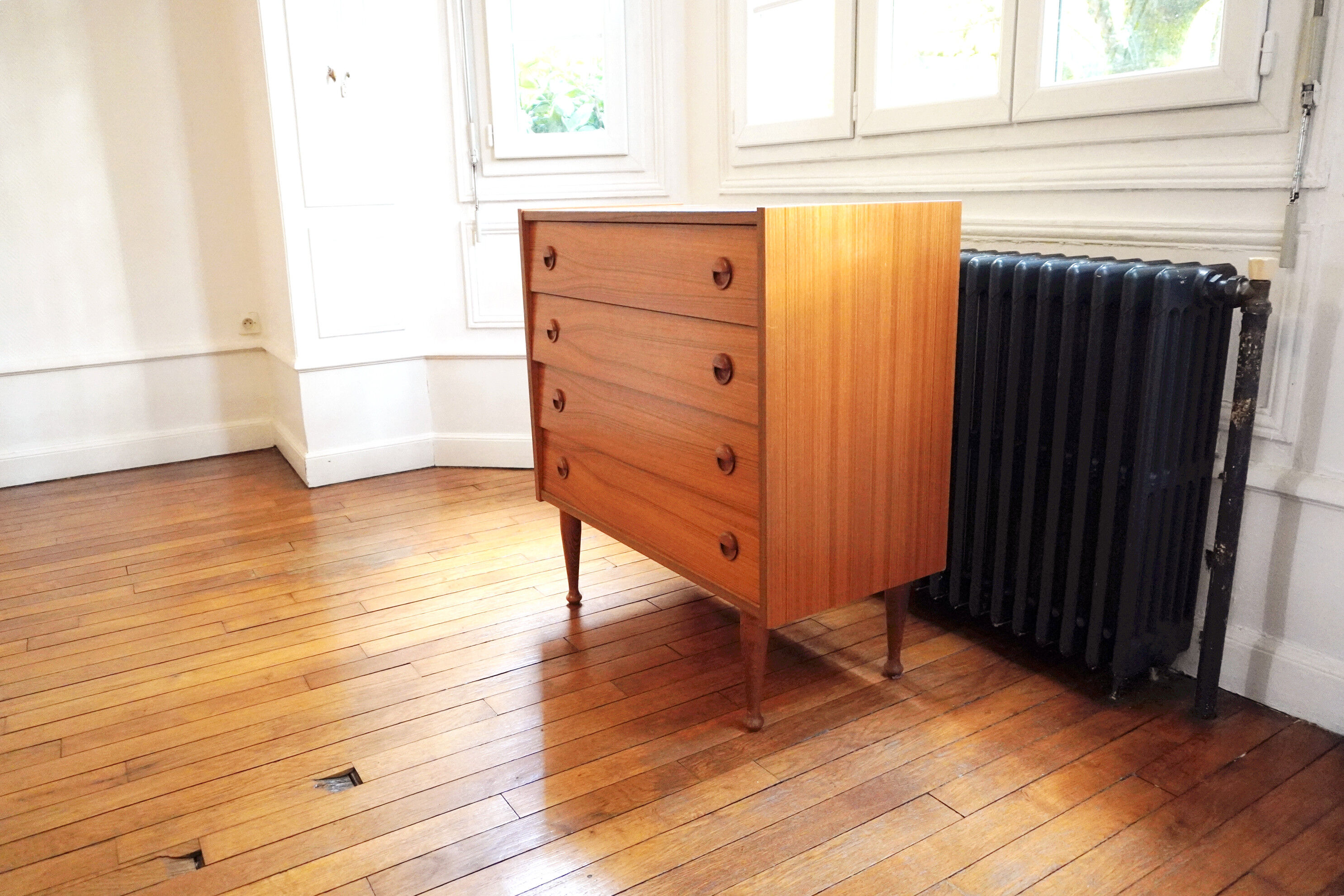 Chest of drawers 4 vintage drawers from the 60s