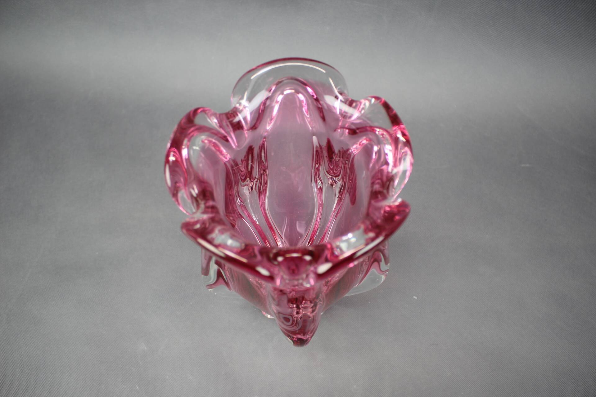 Mid-century pink art glass vase by Josef Hospodka, Czechoslovakia, 1960s.
