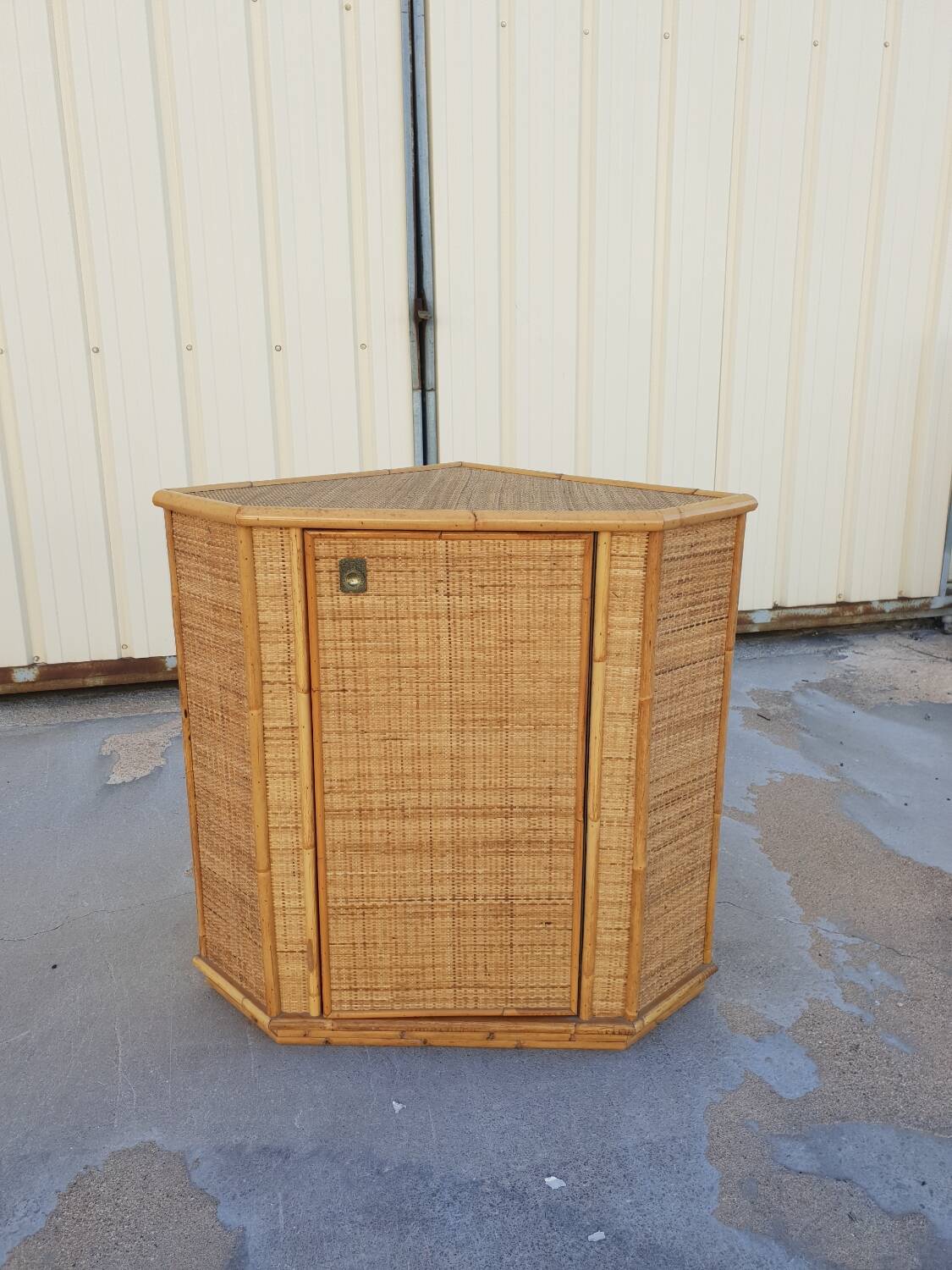 Rattan corner cupboard 1970