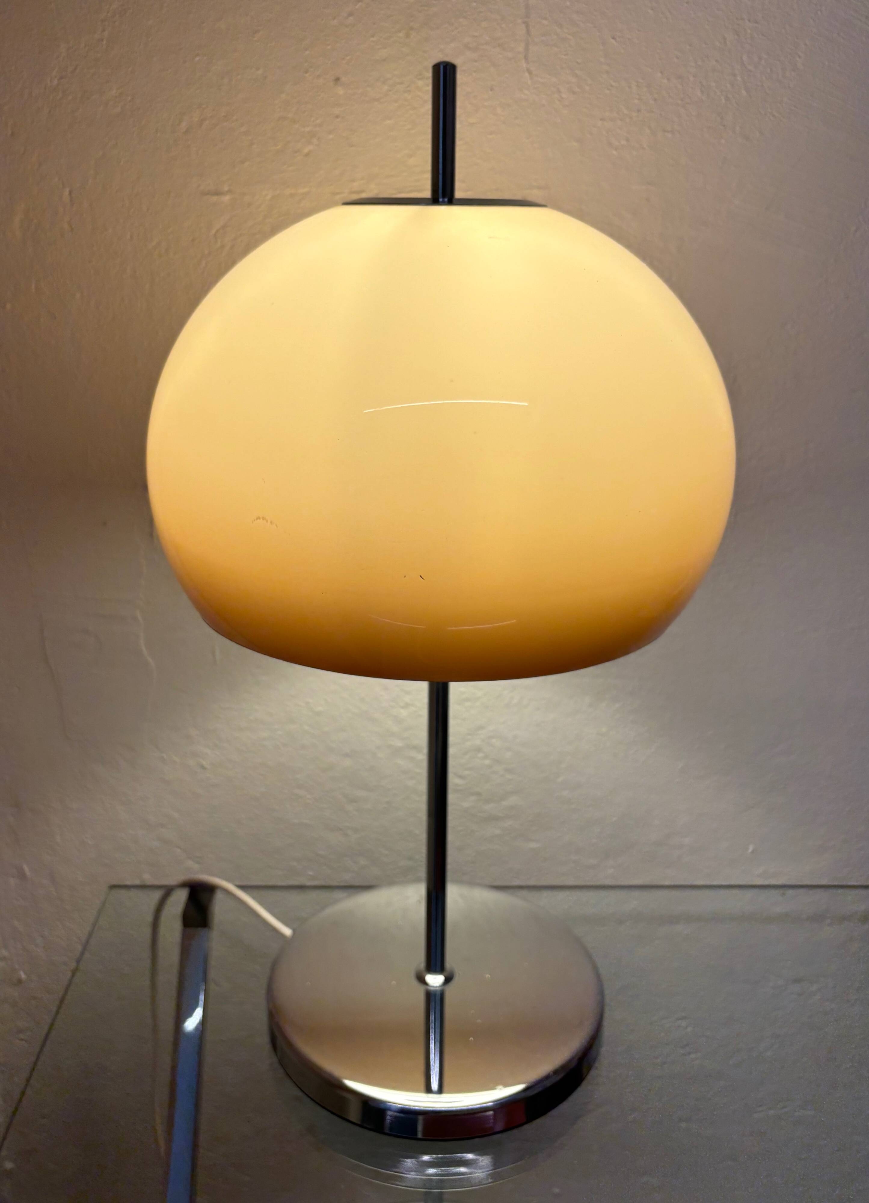 70s table lamp