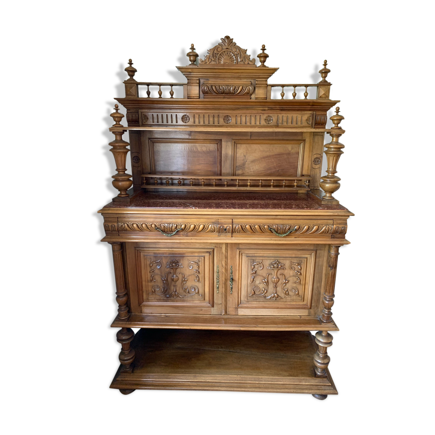 Buffet Henri II in walnut