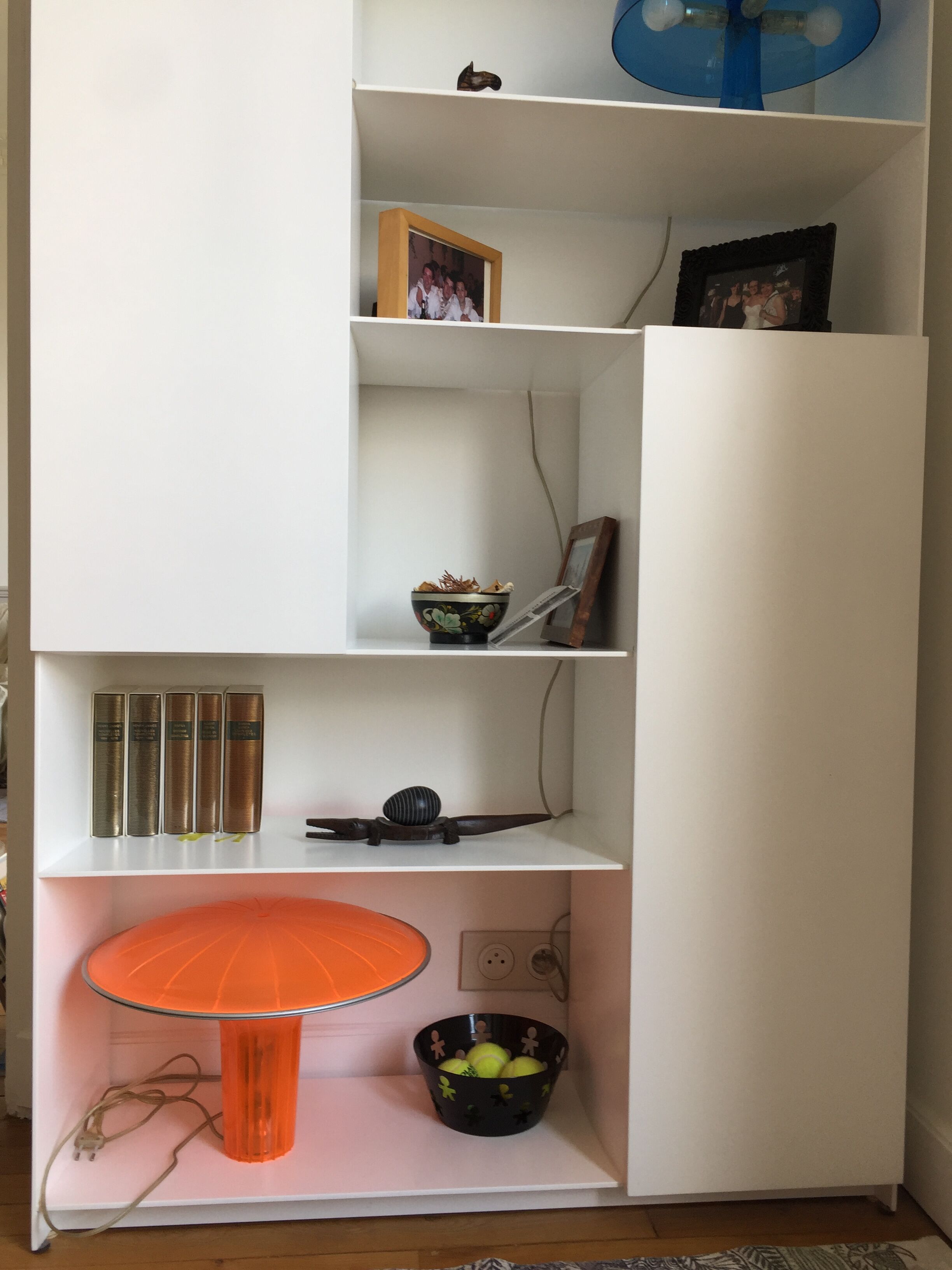 High buffet or Habitat library