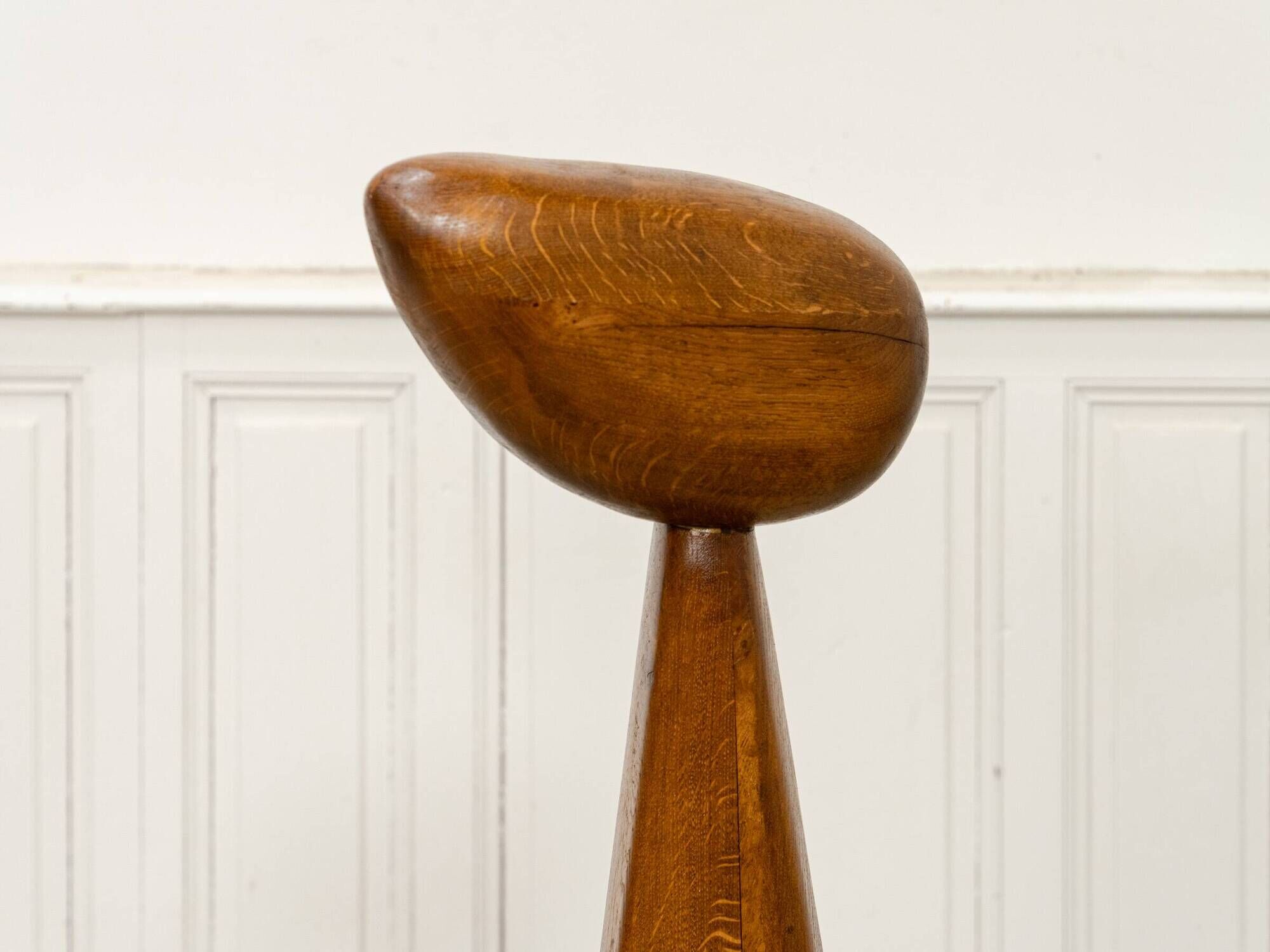 Contemporary sculpture in solid oak 1980