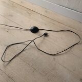 Lampadaire tripode vintage metal noir et boule laiton