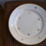 Lot of flat plates made of earthenware