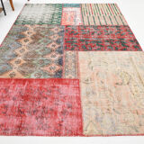 Distressed turkish rug 302x215cm