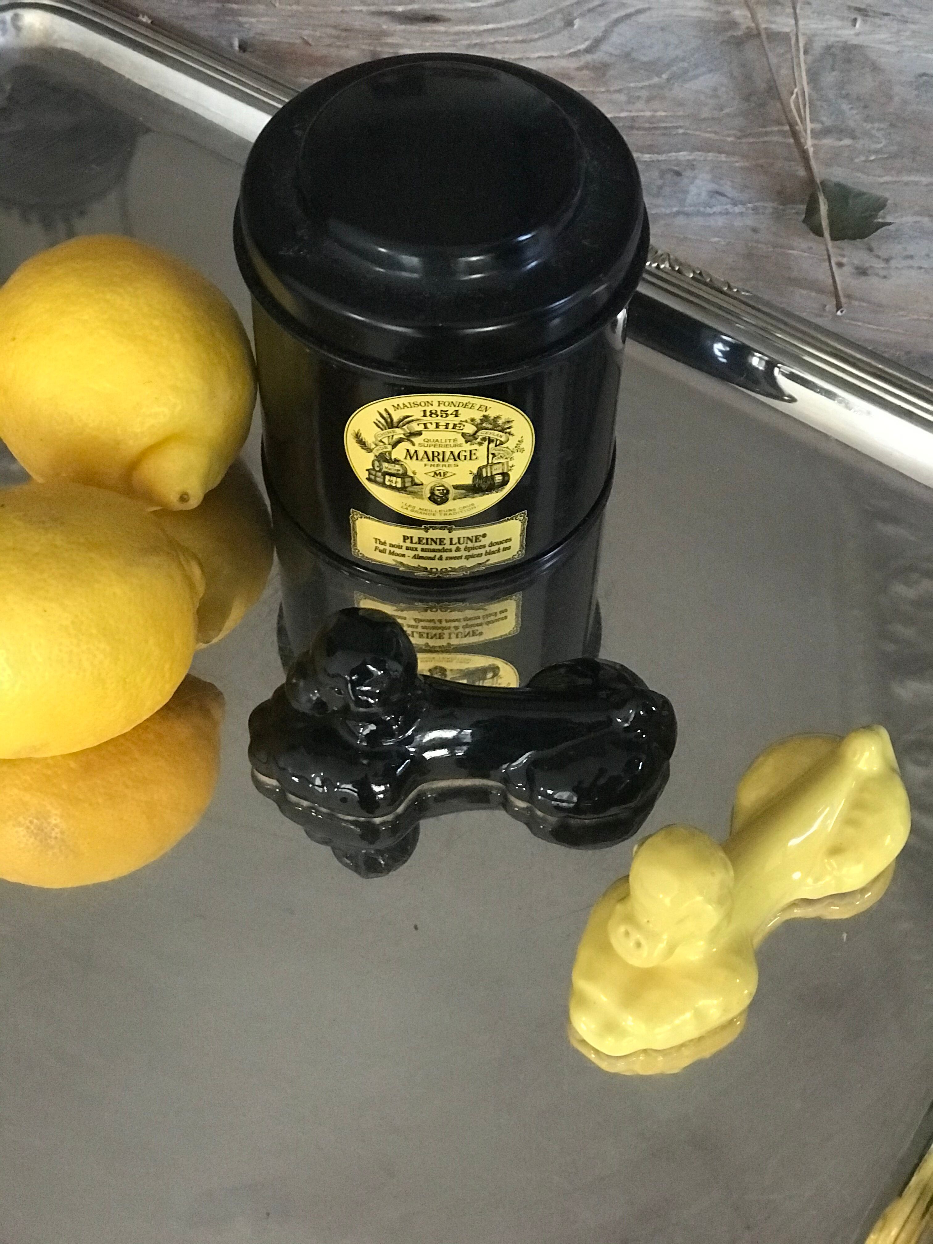 Lot of 12 vintage poodle-shaped knife holders