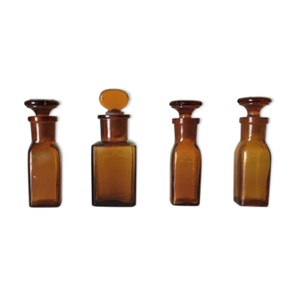 Set of 4 old small glass bottles iodine dye with cap