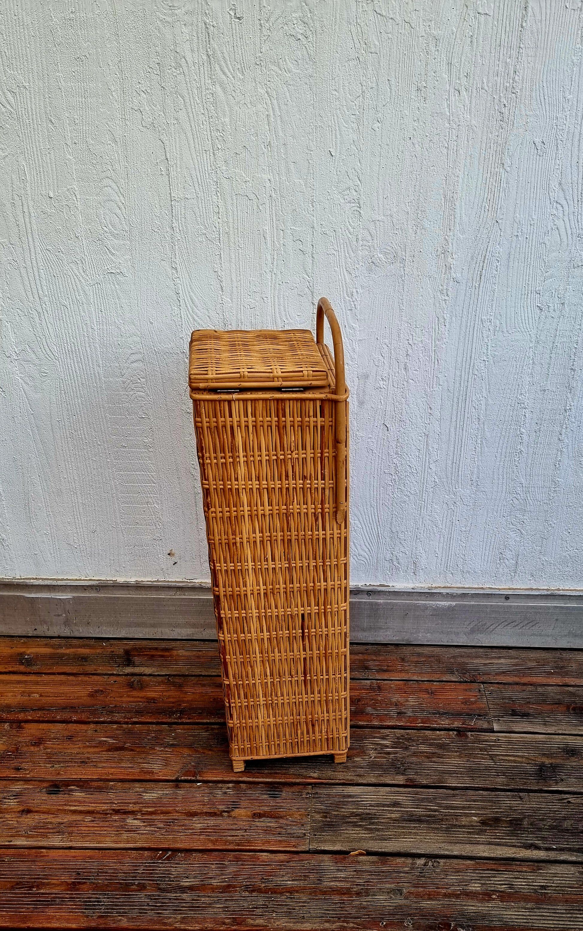 Rattan bread basket