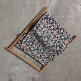 Book holder, ball of wool, vintage