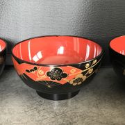 Set of 4 japanese bowls in lasewood decorated with black and red paint