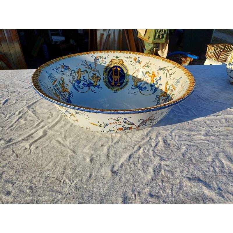 19th century Gien earthenware deep dish