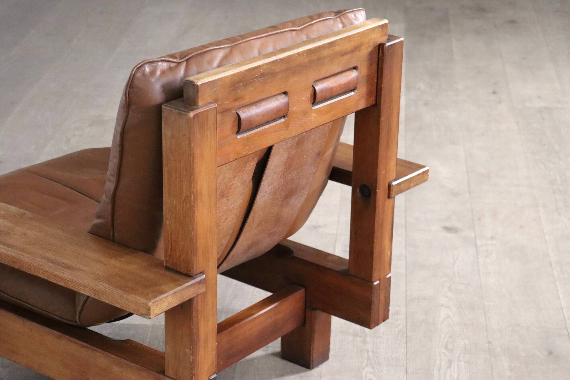 Midcentury Modern Brutalist Lounge Chair In Oak And Leather, Italy 1970s