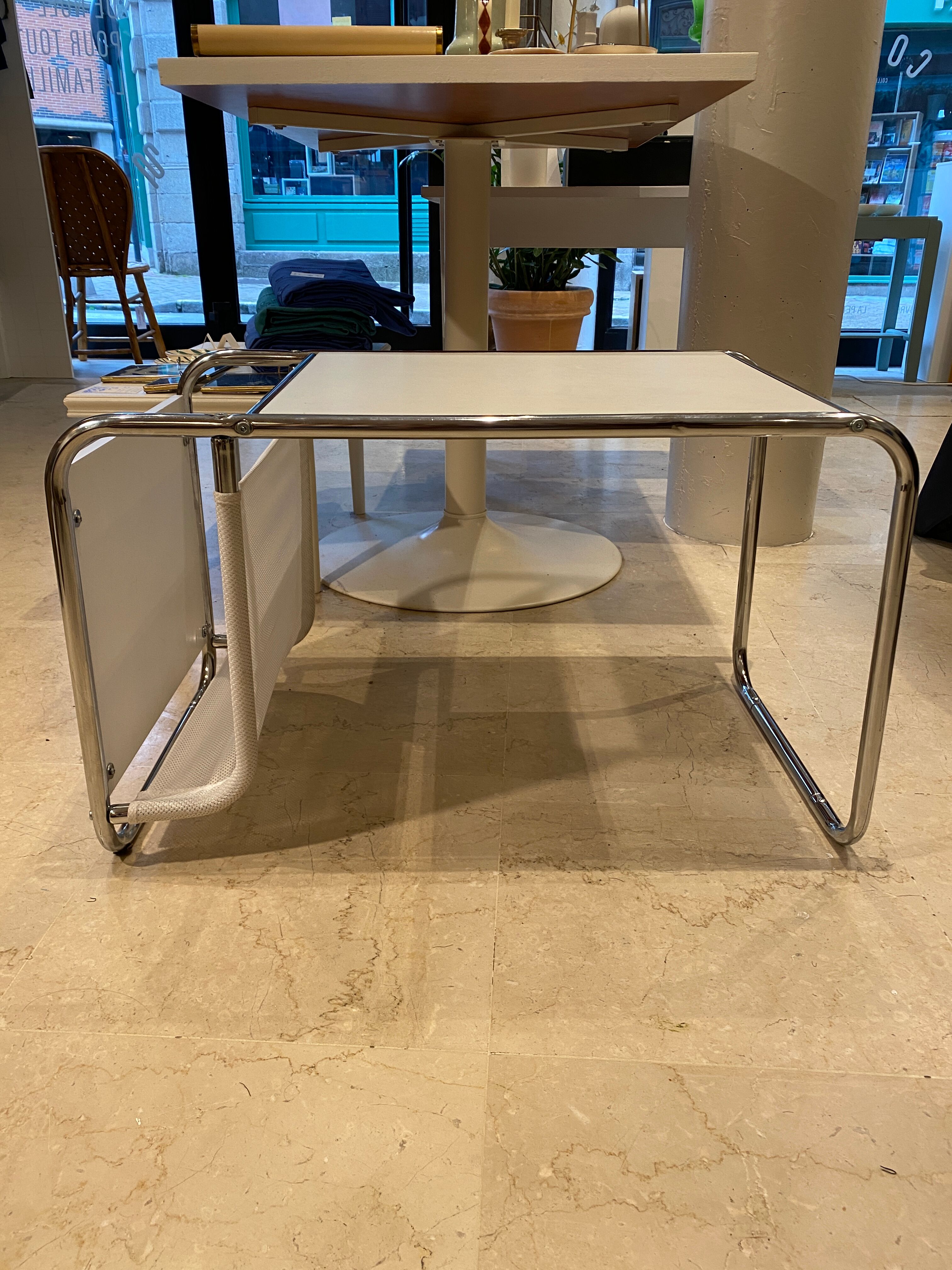 Contemporary tubular side table