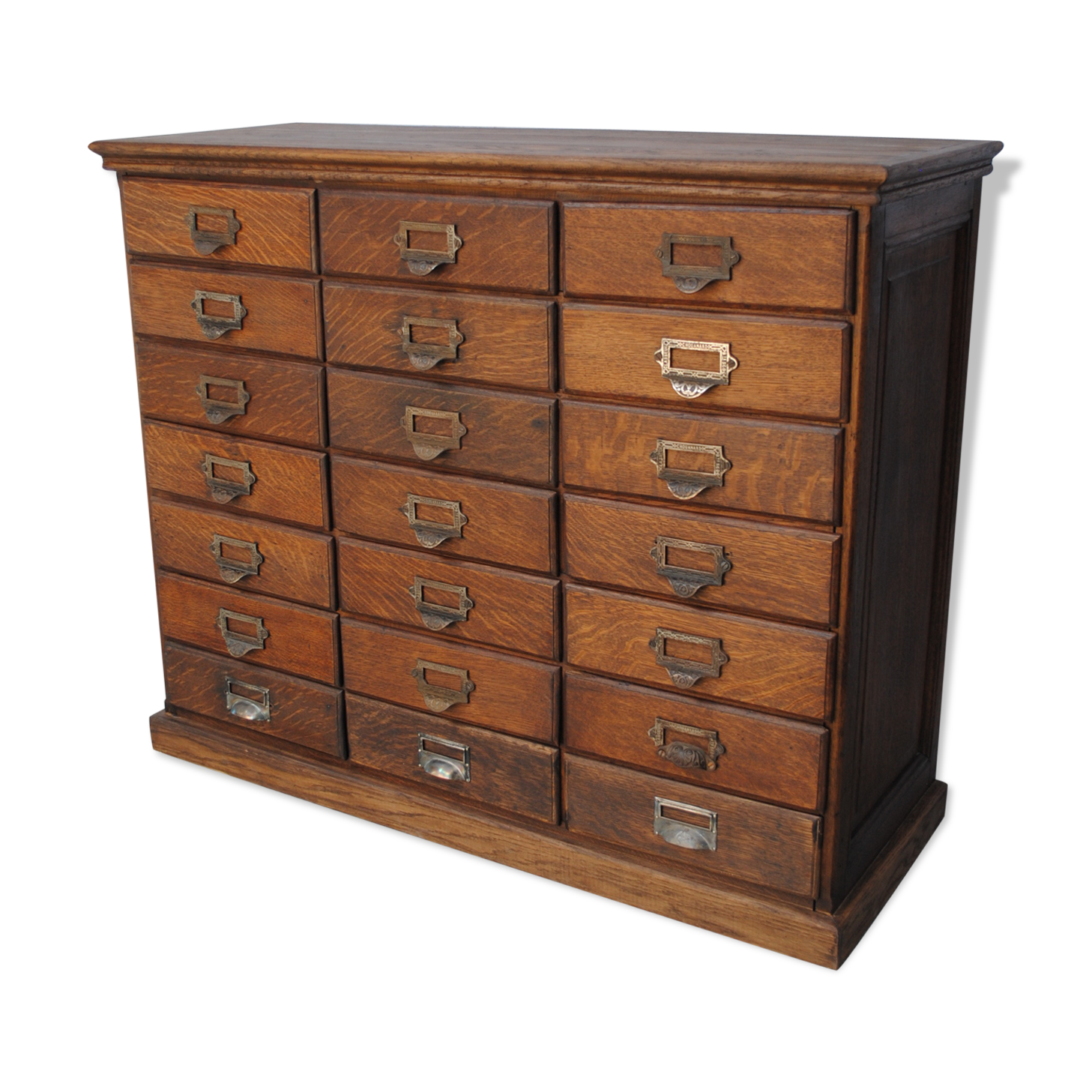 Chouanard notary cabinet