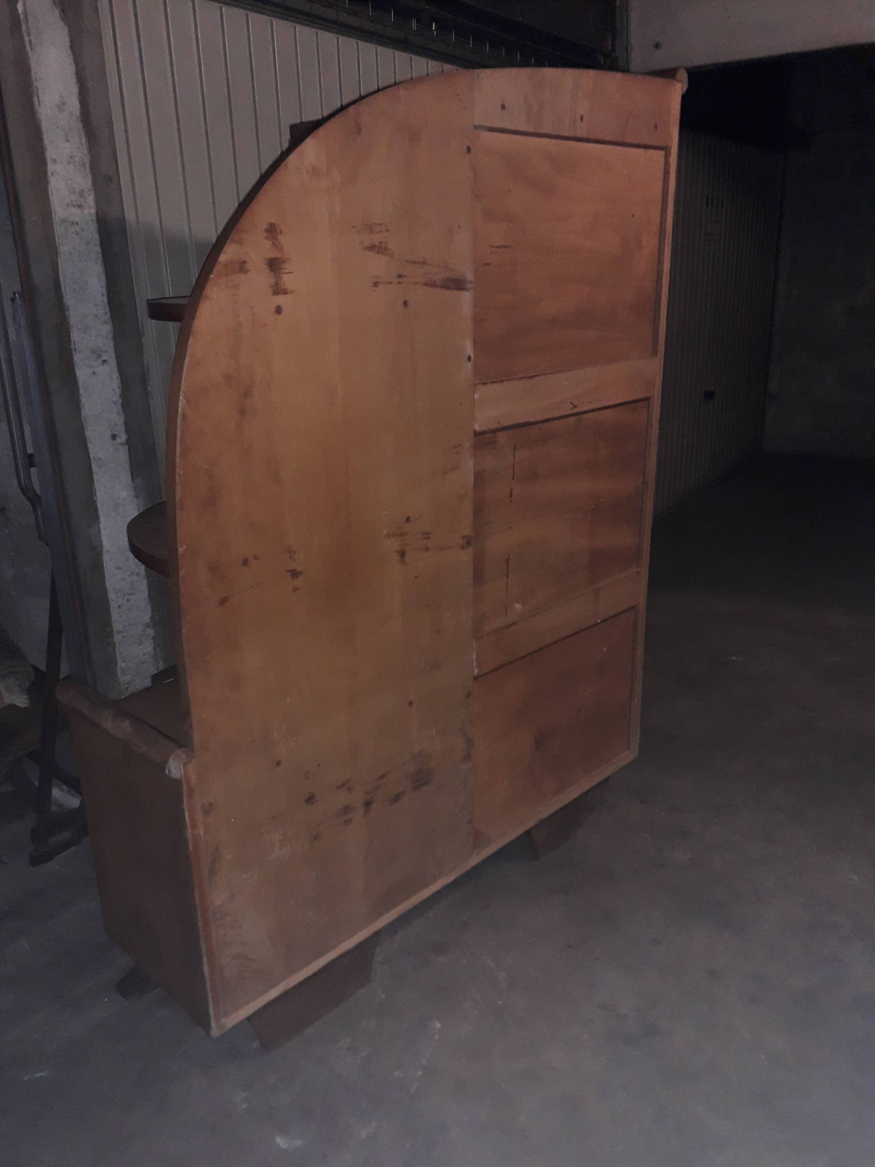 Aymeteric cabinet art deco