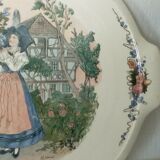 Pie dish in faience of sarreguemines model obernai