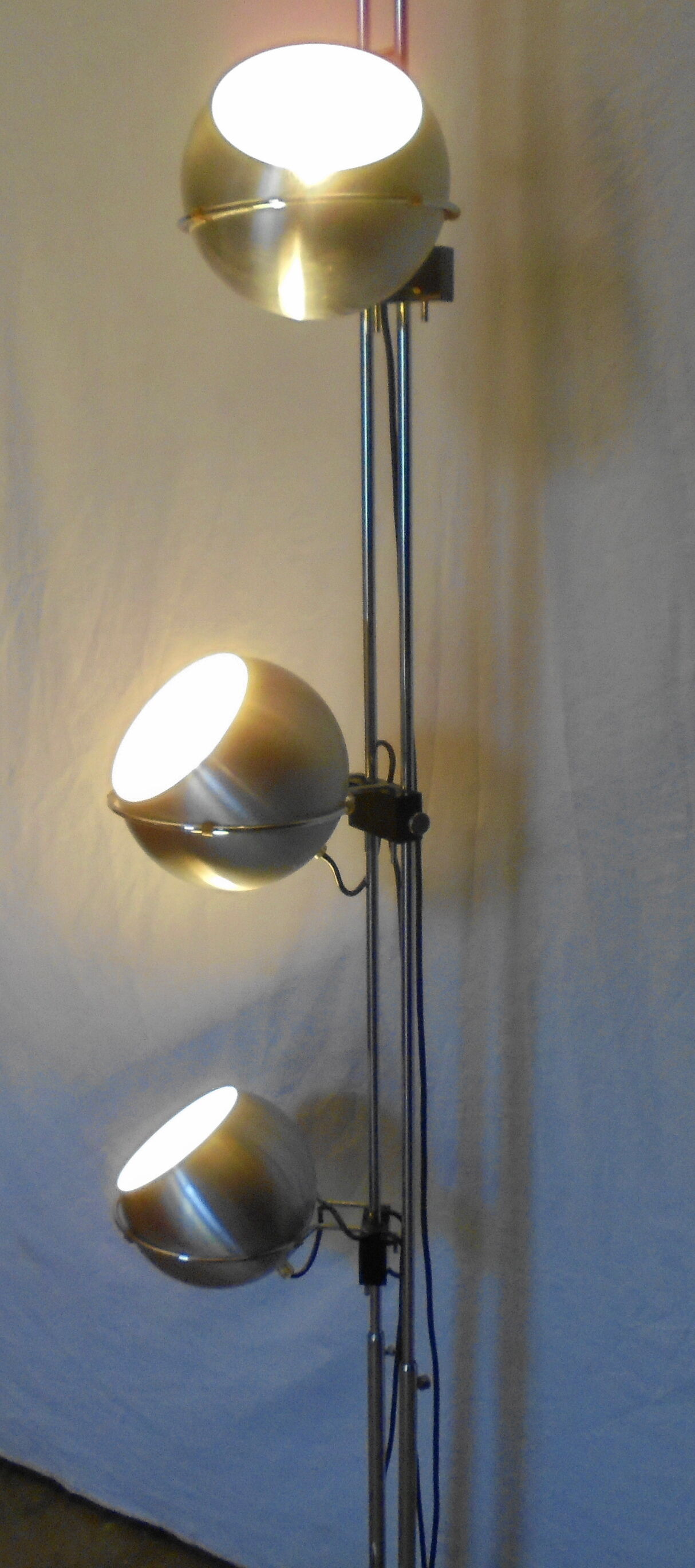 Gioffredo Reggiani's 3-ball lamppost from the 70s