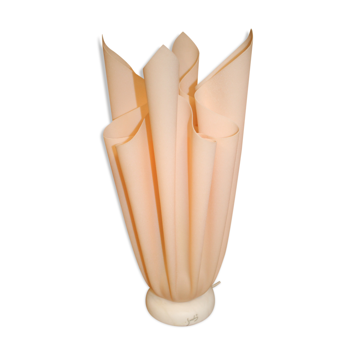 Former Georgia Jacob lamp model Ophélie