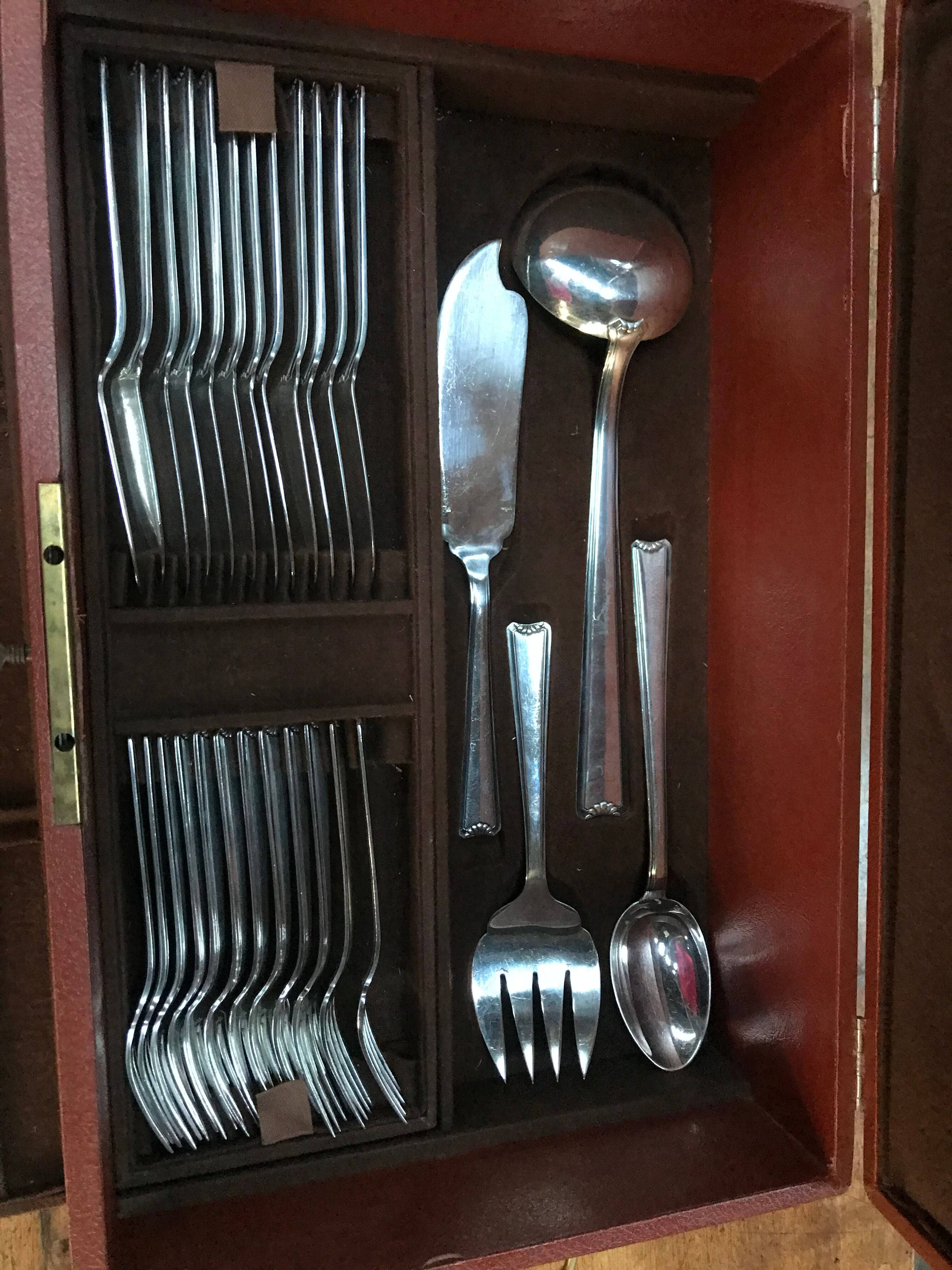 Householder Ercuis 117 Pieces