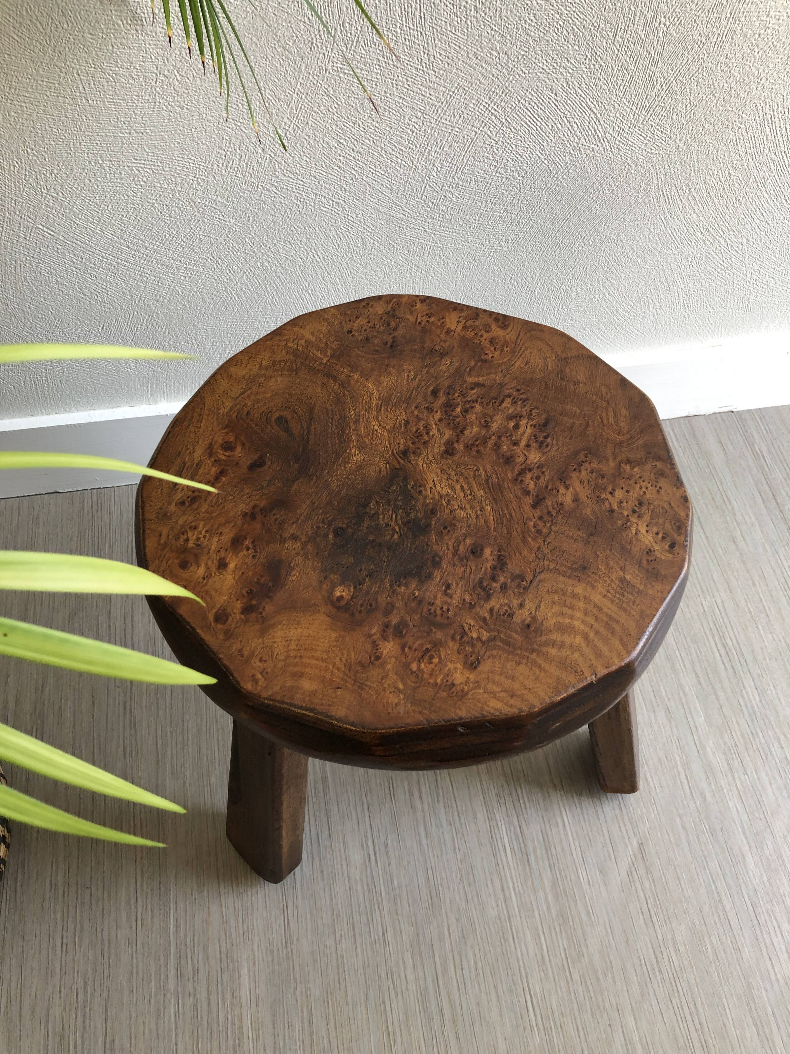 Tabouret tripode bois