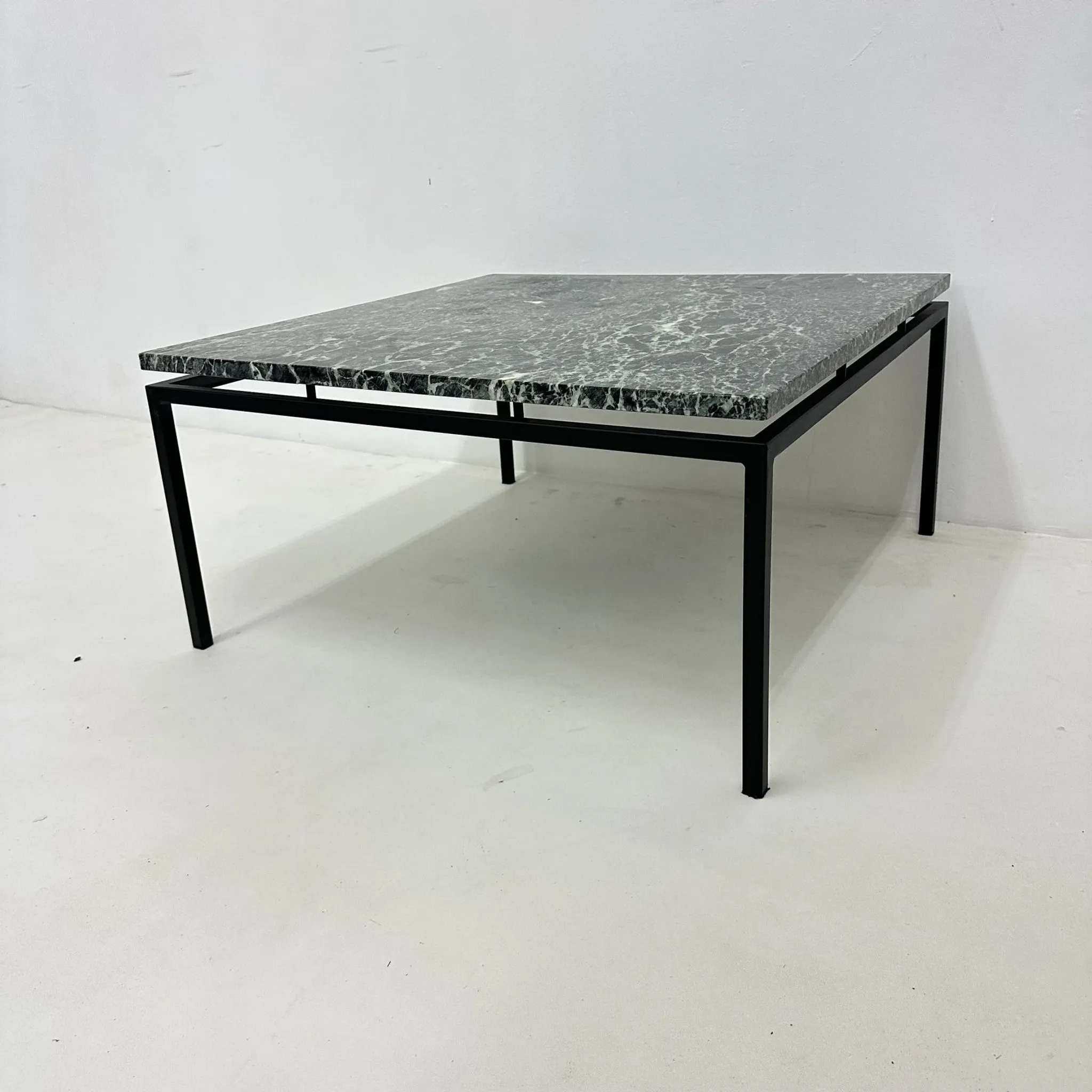 Table basse en marbre vert de style mid-century moderne, années 1970