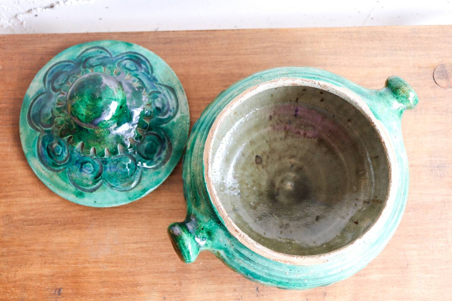 Vintage Celine Dein green ceramic pot