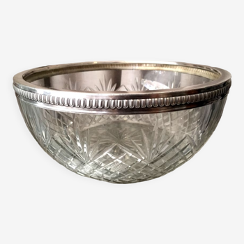 Saladier ou coupe a fruits en cristal taille et pourtour metal argente